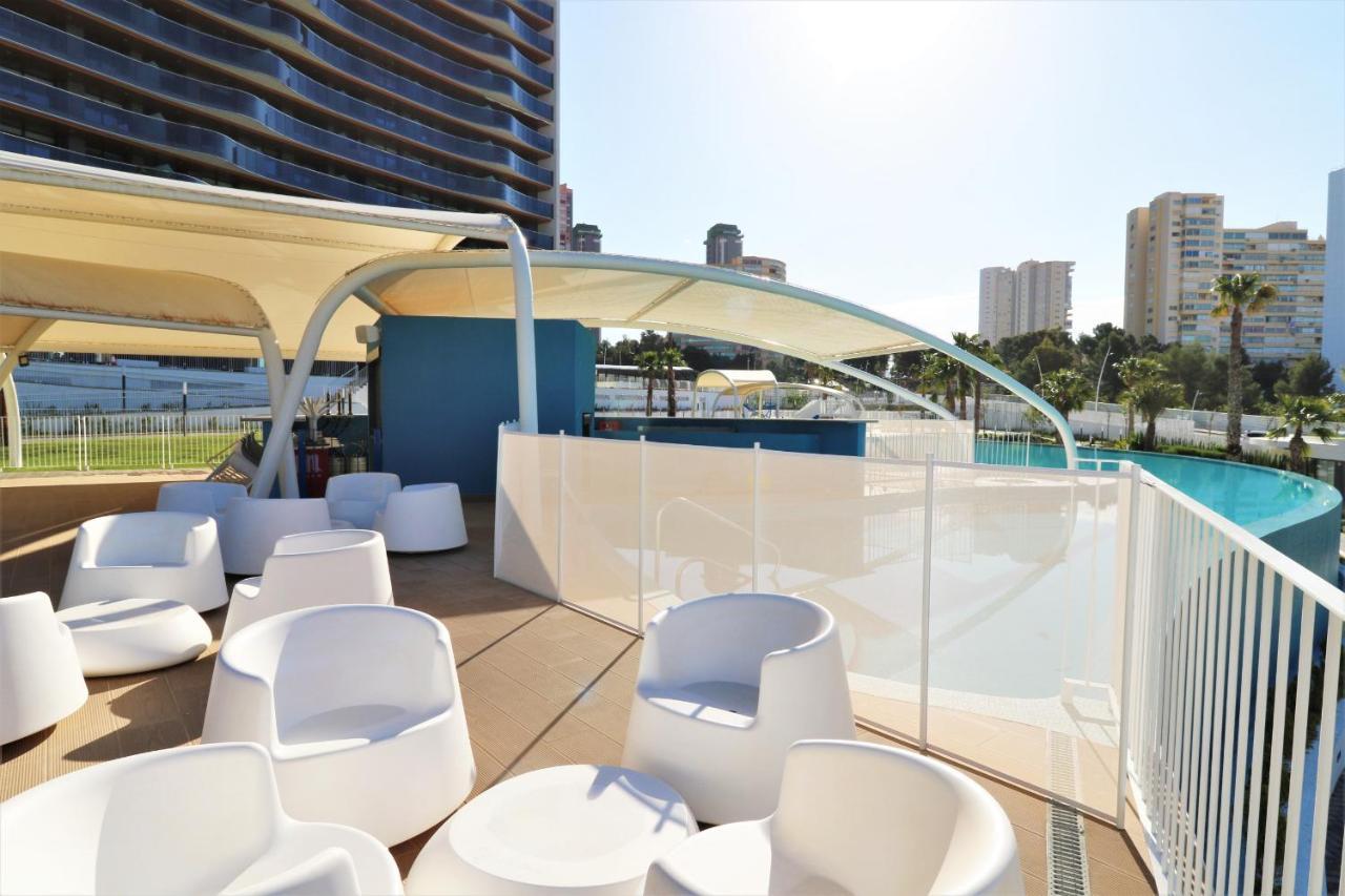 Sunset Waves Deluxe Apartments Poniente Beach Resort Benidorm Esterno foto