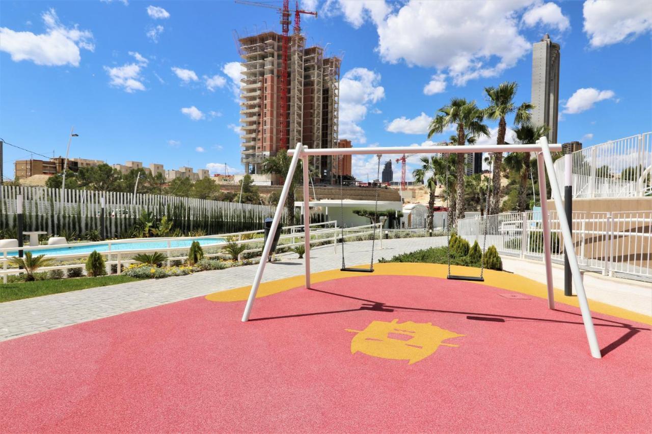 Sunset Waves Deluxe Apartments Poniente Beach Resort Benidorm Esterno foto