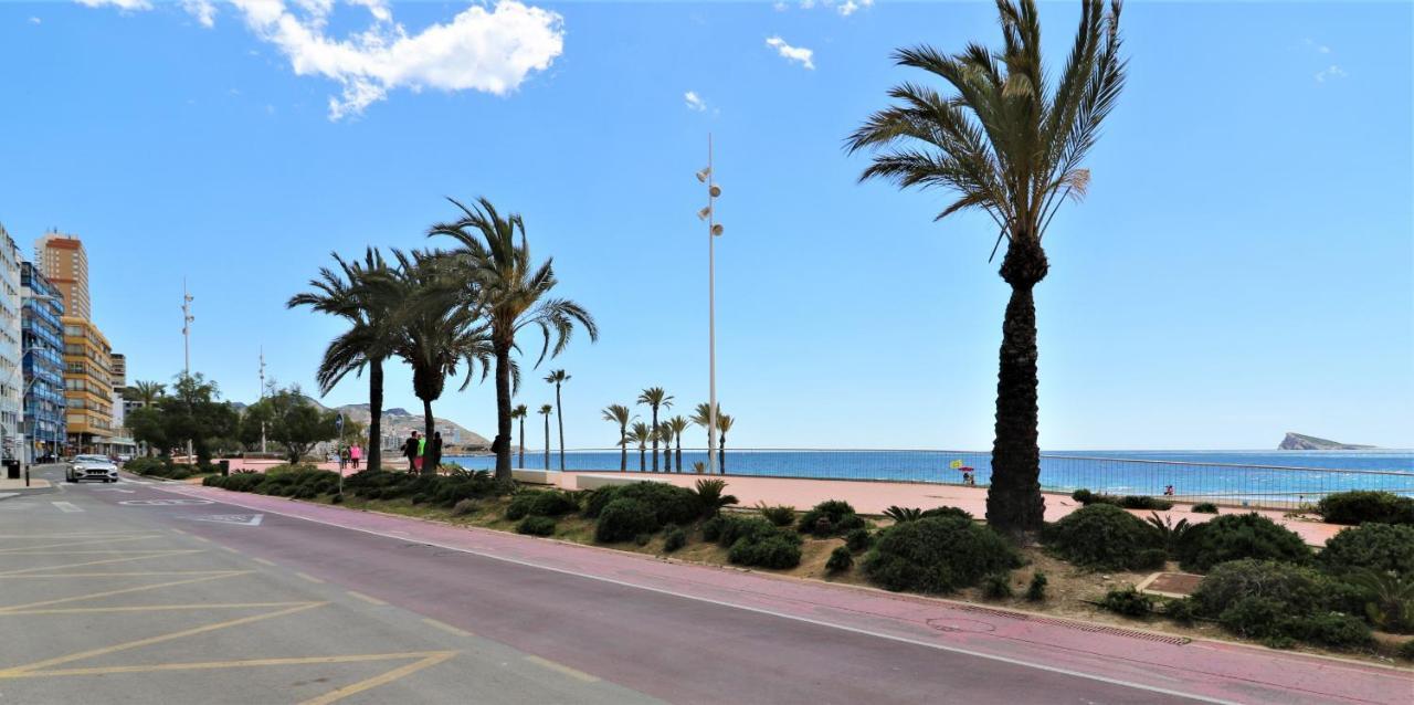 Sunset Waves Deluxe Apartments Poniente Beach Resort Benidorm Esterno foto