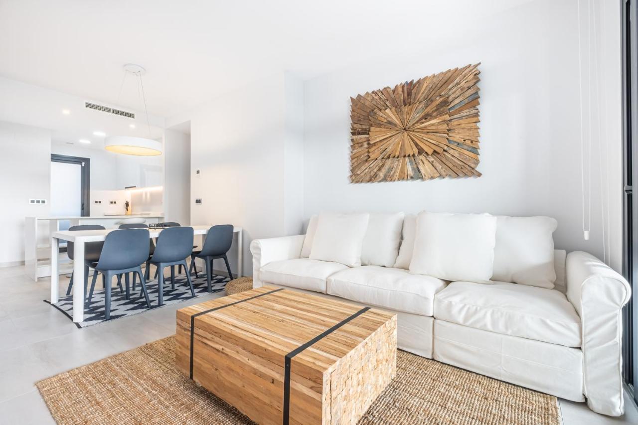 Sunset Waves Deluxe Apartments Poniente Beach Resort Benidorm Esterno foto